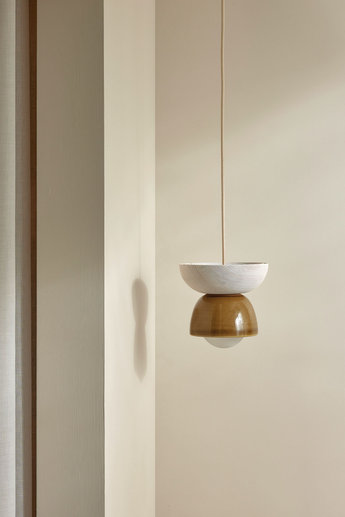 Terra 00 Pendant Light - Fabric Chartreuse, Bleached Ash, Brass
