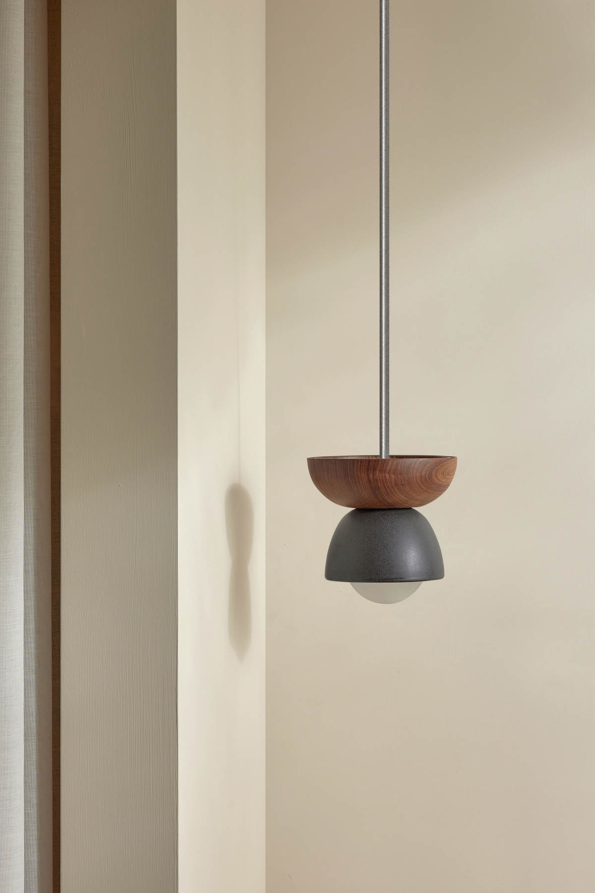 Terra 00 Pendant Light - Solid Rod Lead, Walnut, Brushed Nickel
