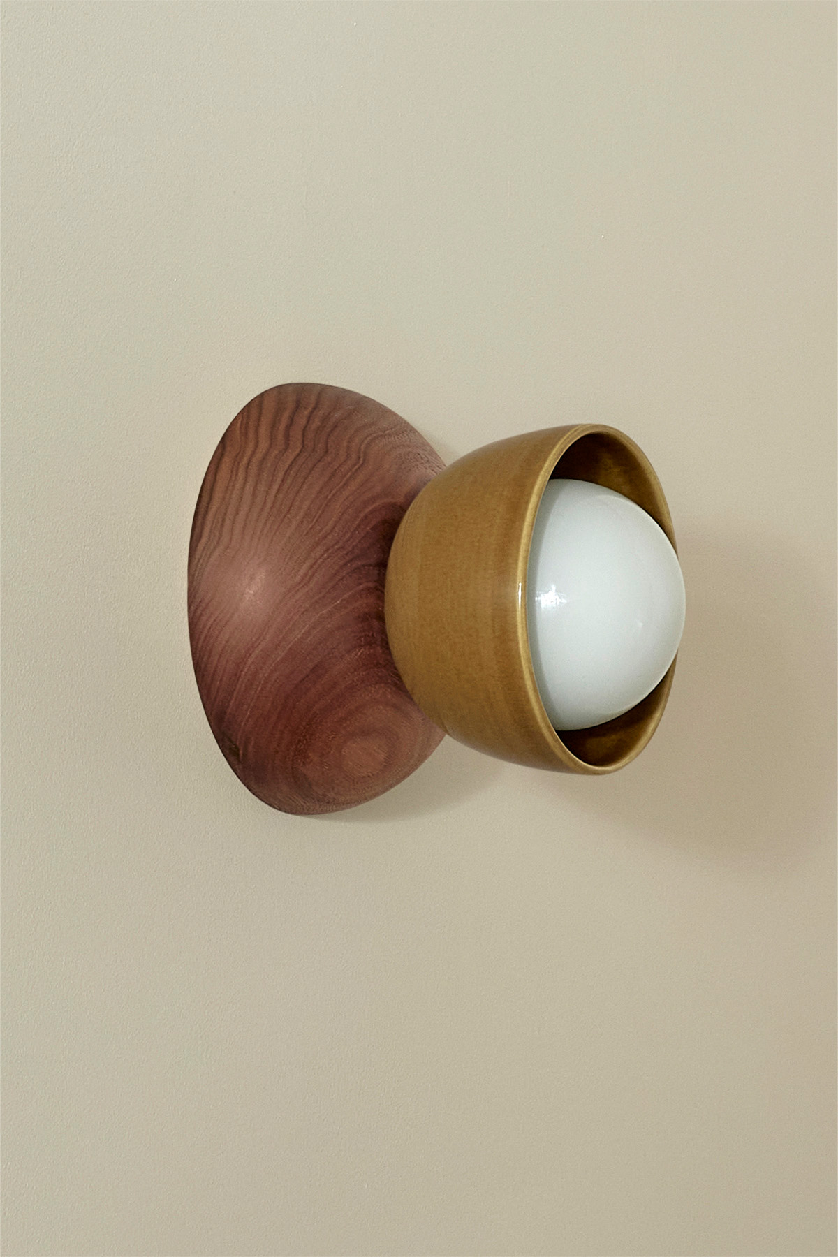 Terra 00 Surface Sconce Chartreuse, Walnut
