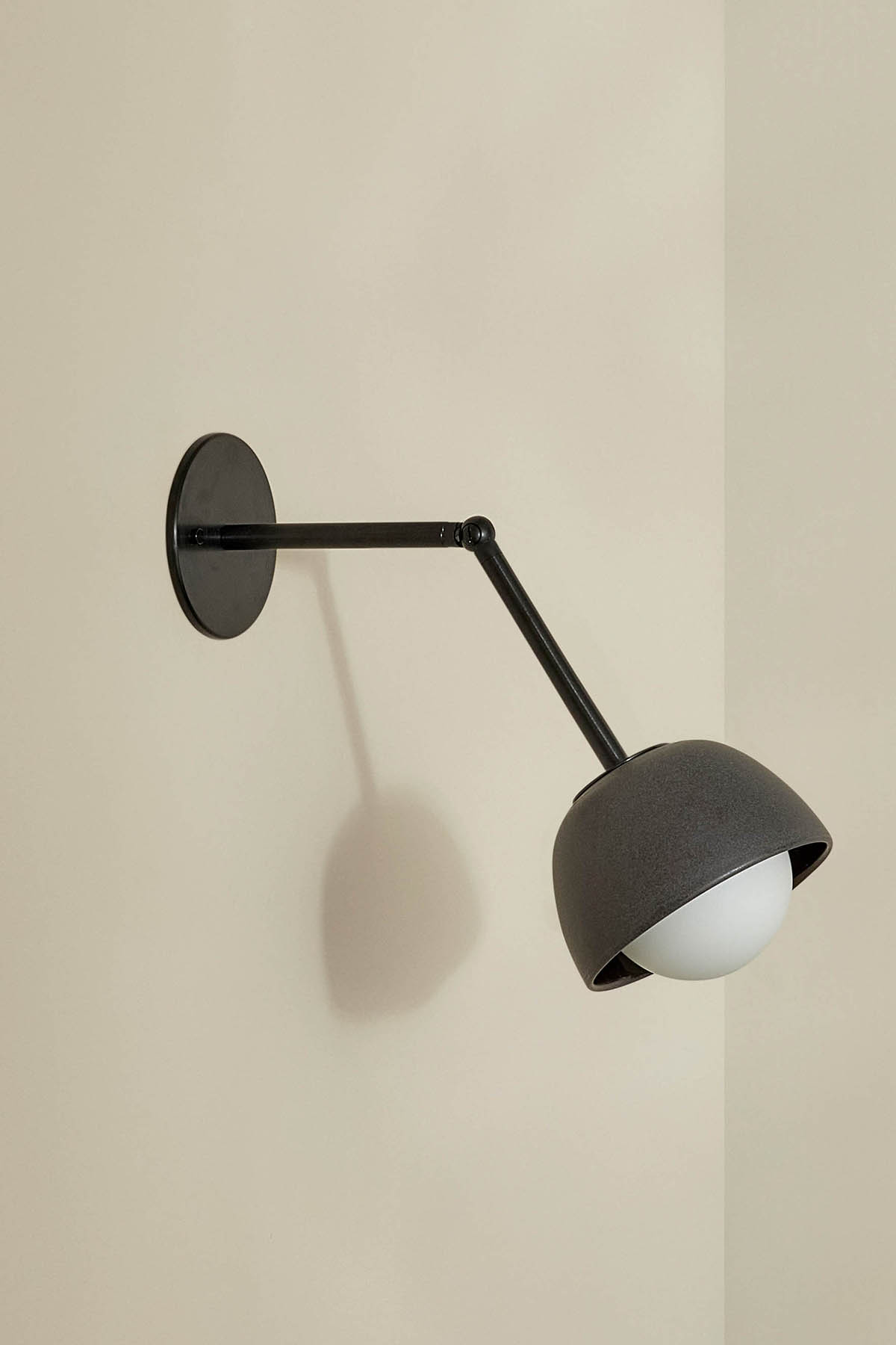 Terra 0 Long Wall Light Lead, Brushed Black, IP44