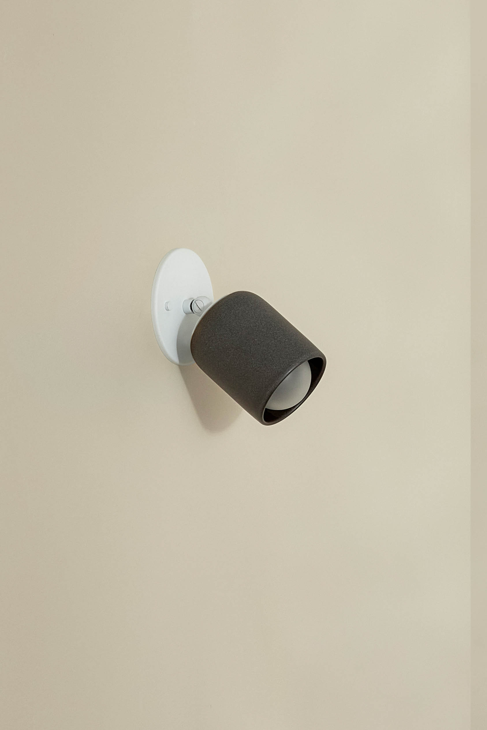 Terra 1 Short Surface Sconce Lead, White Satin, IP44