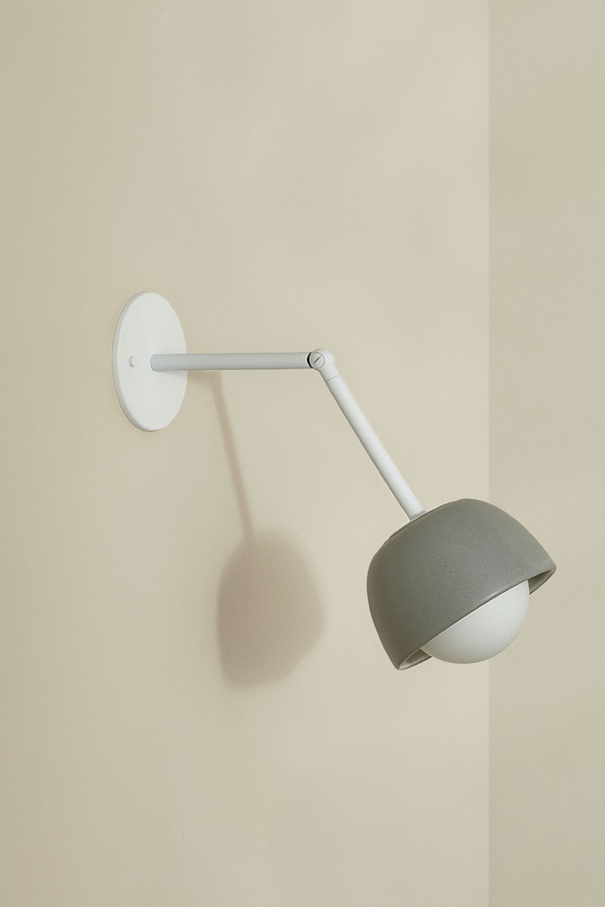 Terra 0 Long Wall Light Fog, White Satin, IP44