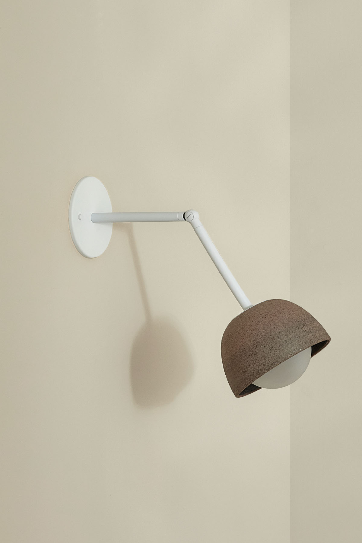 Terra 0 Long Wall Light Clay, White Satin, IP44