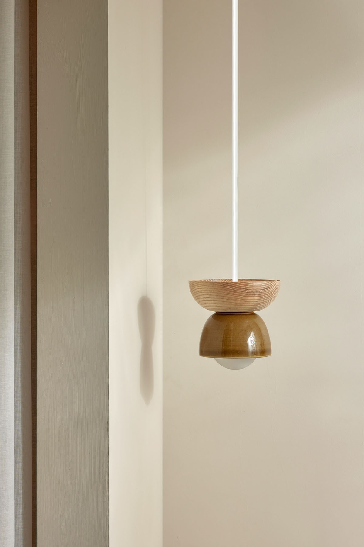 Terra 00 Pendant Light - Solid Rod Chartreuse, Ash, White Satin