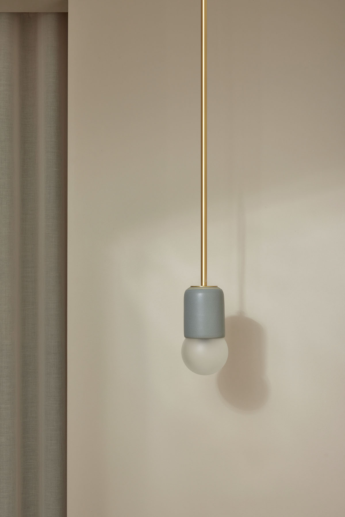 Terra 1 Pendant Light - Solid Rod Fog, Brass