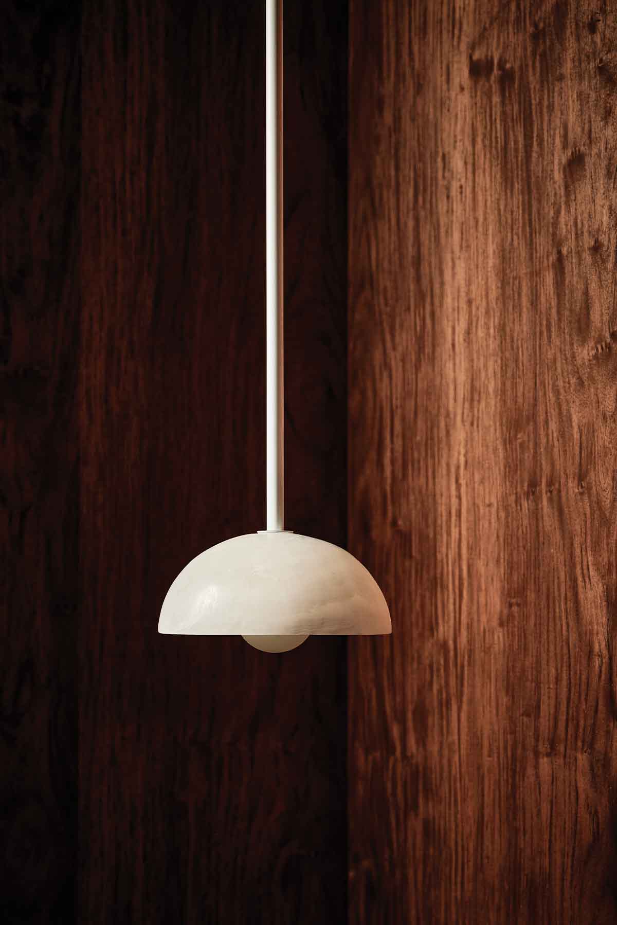 Aurelia Pendant White Onyx & White Satin