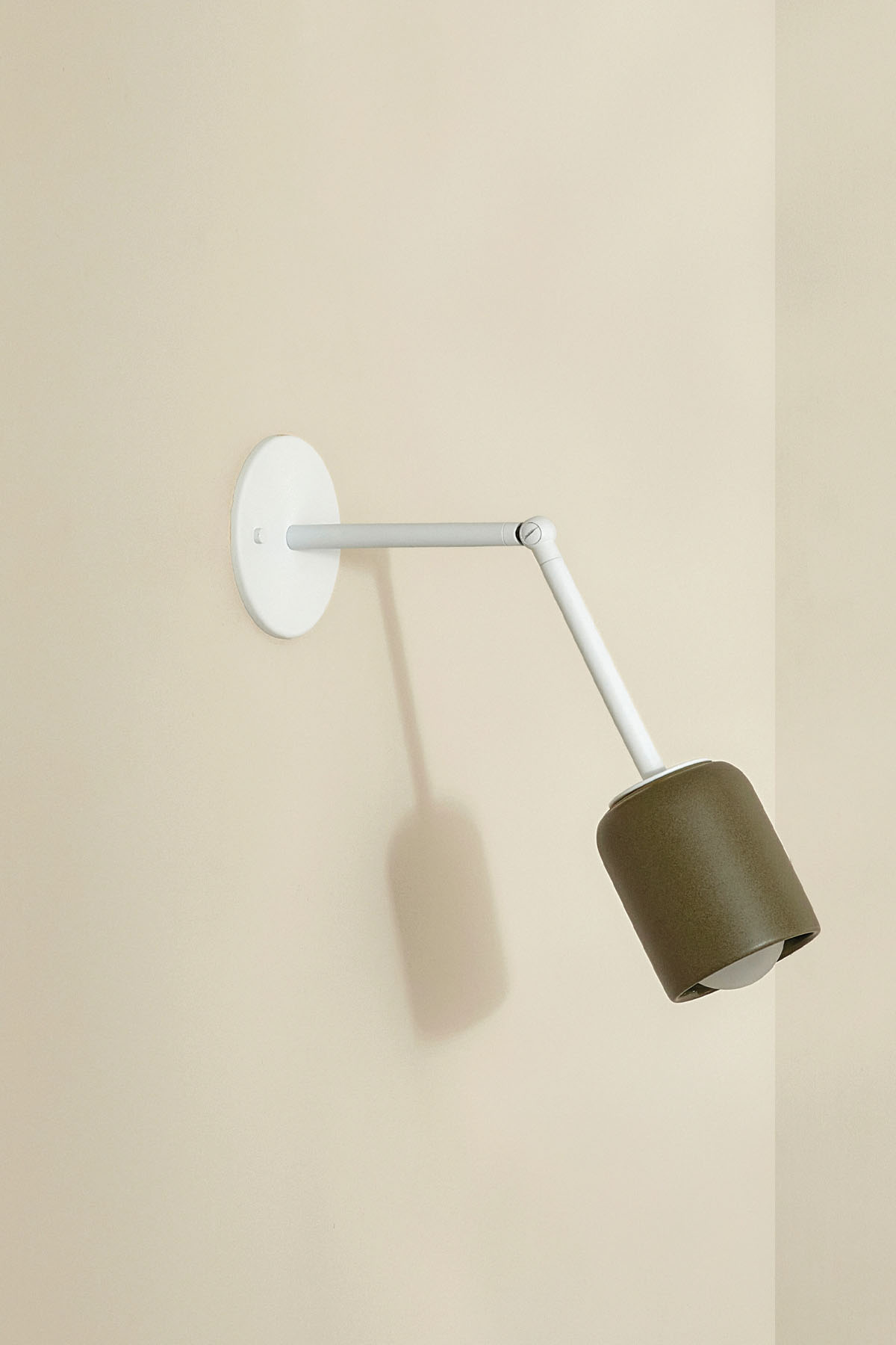 Terra 1 Long Wall Light Olive, White Satin, IP44