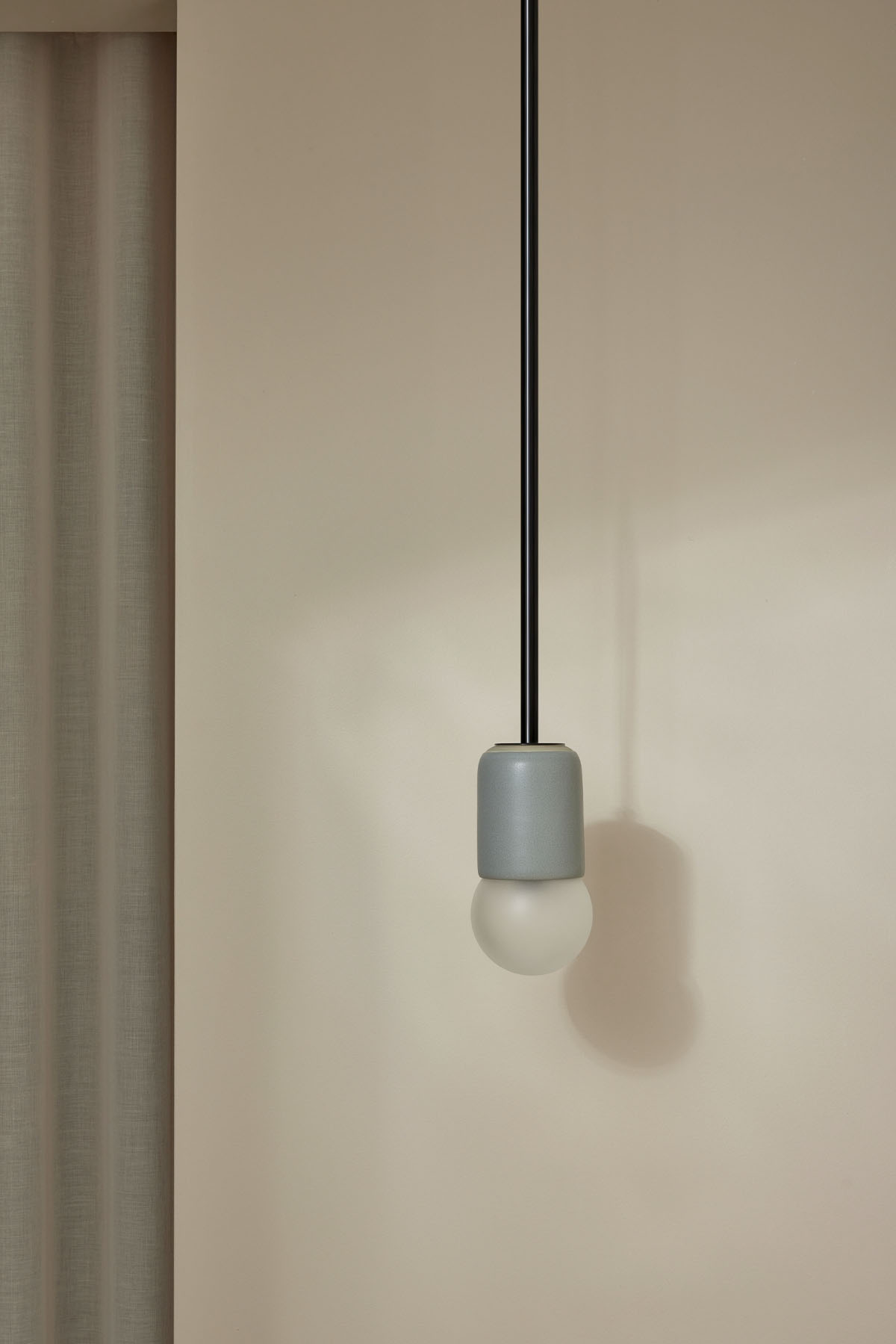 Terra 1 Pendant Light - Solid Rod Fog, Brushed Black