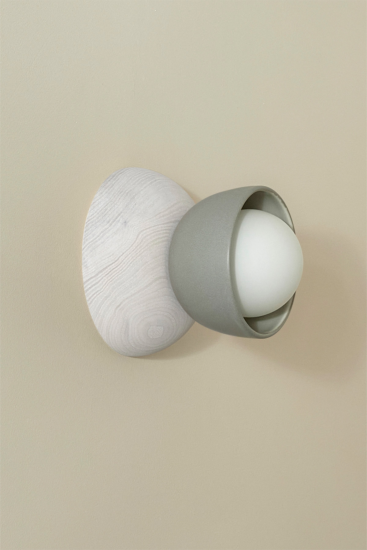 Terra 00 Surface Sconce Fog, Bleached Ash