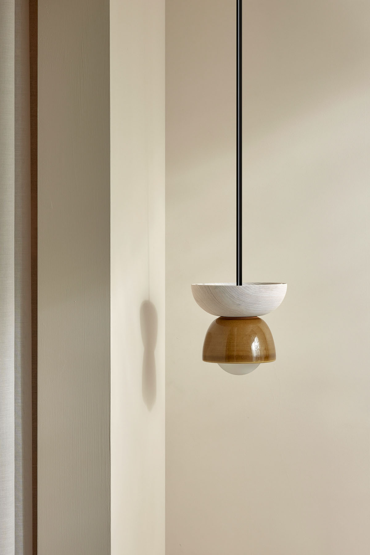 Terra 00 Pendant Light - Solid Rod Chartreuse, Bleached Ash, Brushed Black