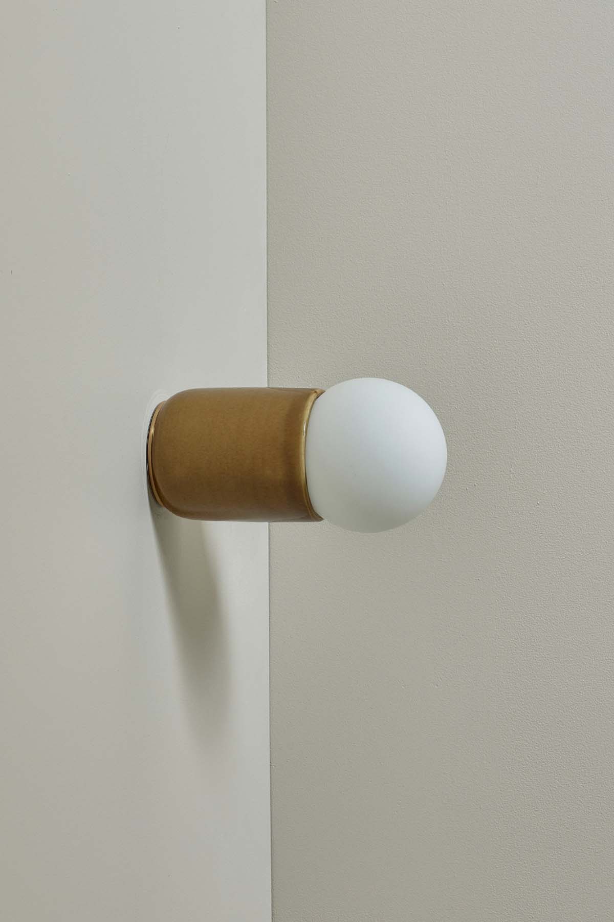 Terra 1 Surface Sconce Chartreuse, Brass