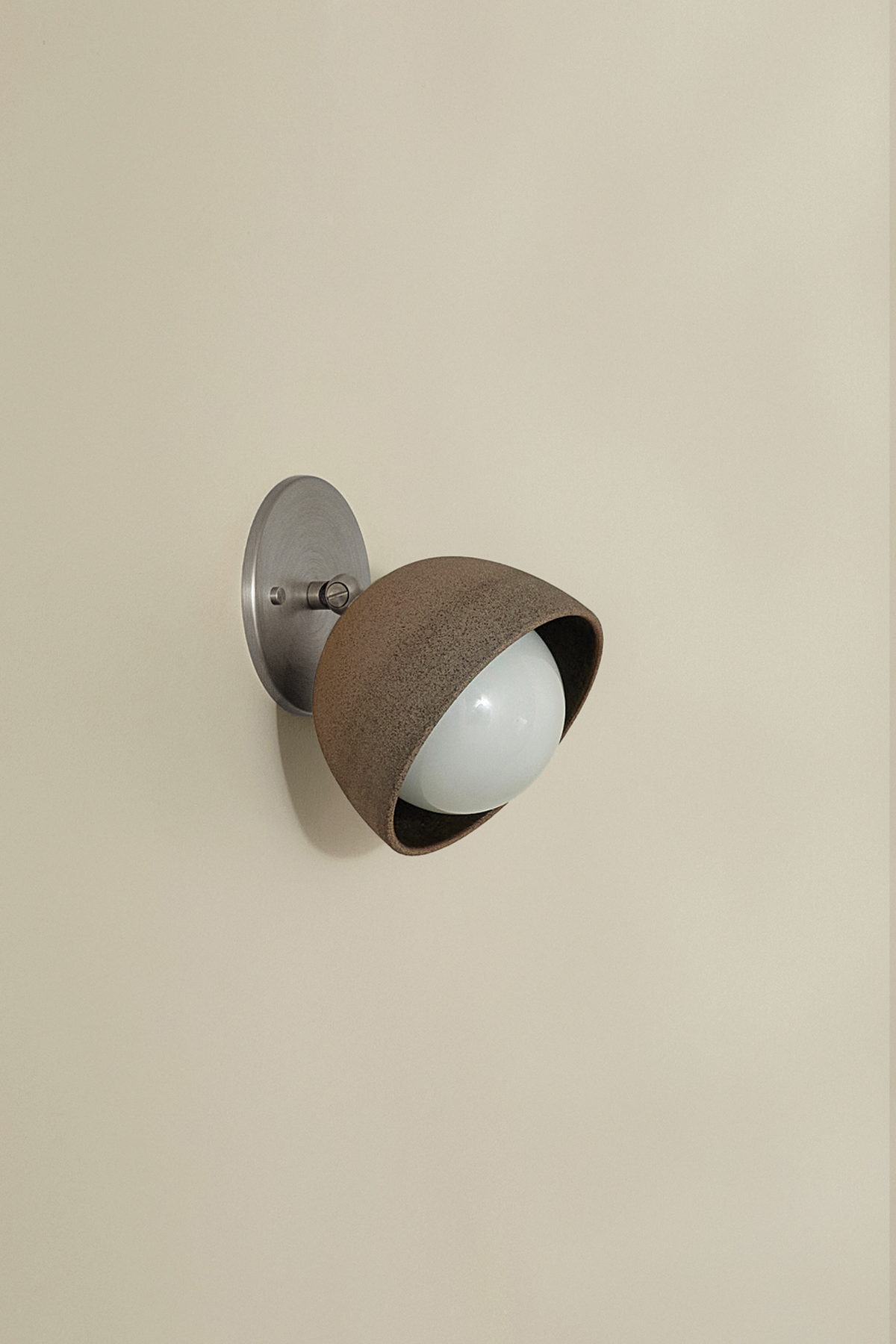 Terra 0 Short Surface Sconce Clay, Brushed Nickel, IP44