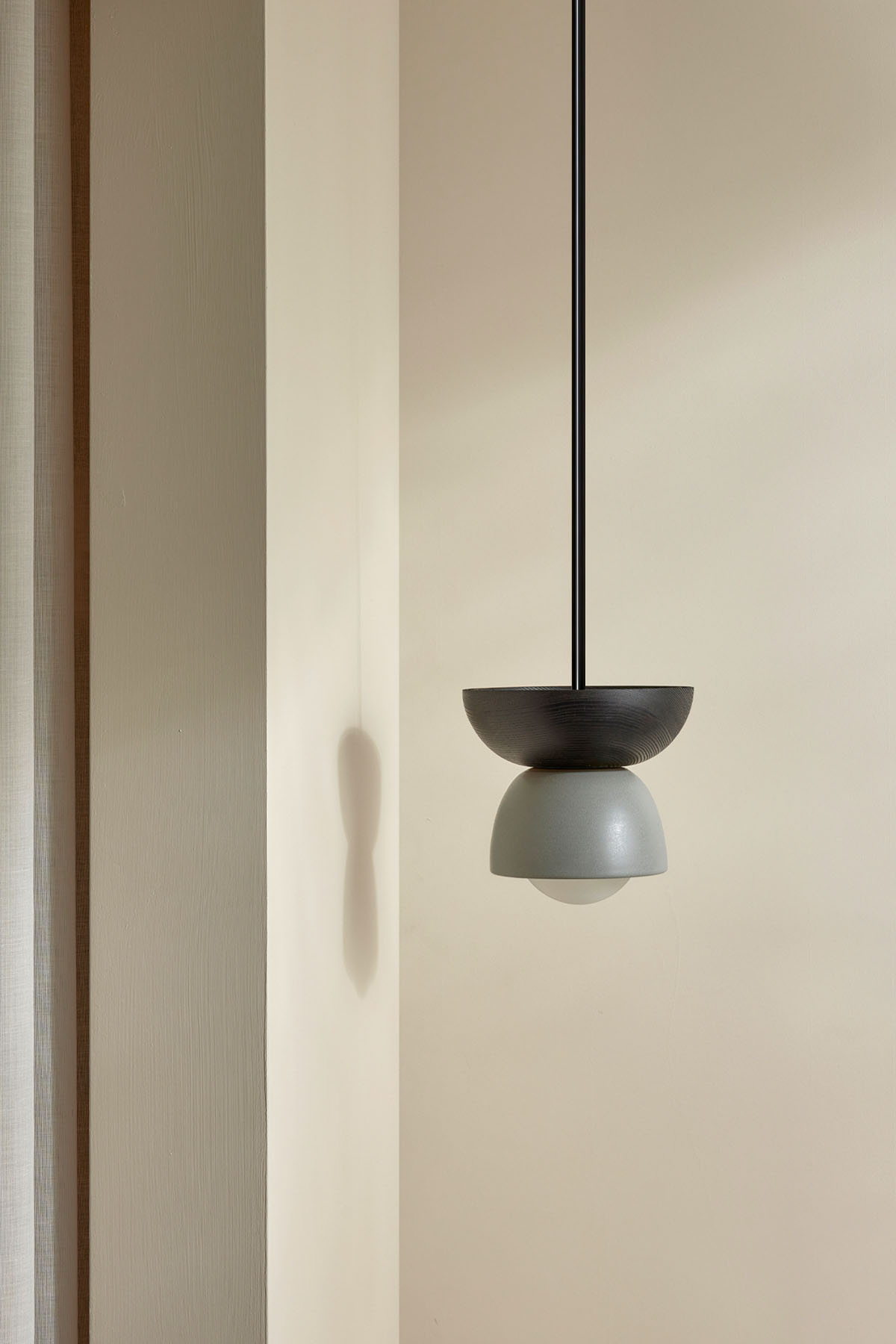 Terra 00 Pendant Light - Solid Rod Fog, Blackened Ash, Brushed Black