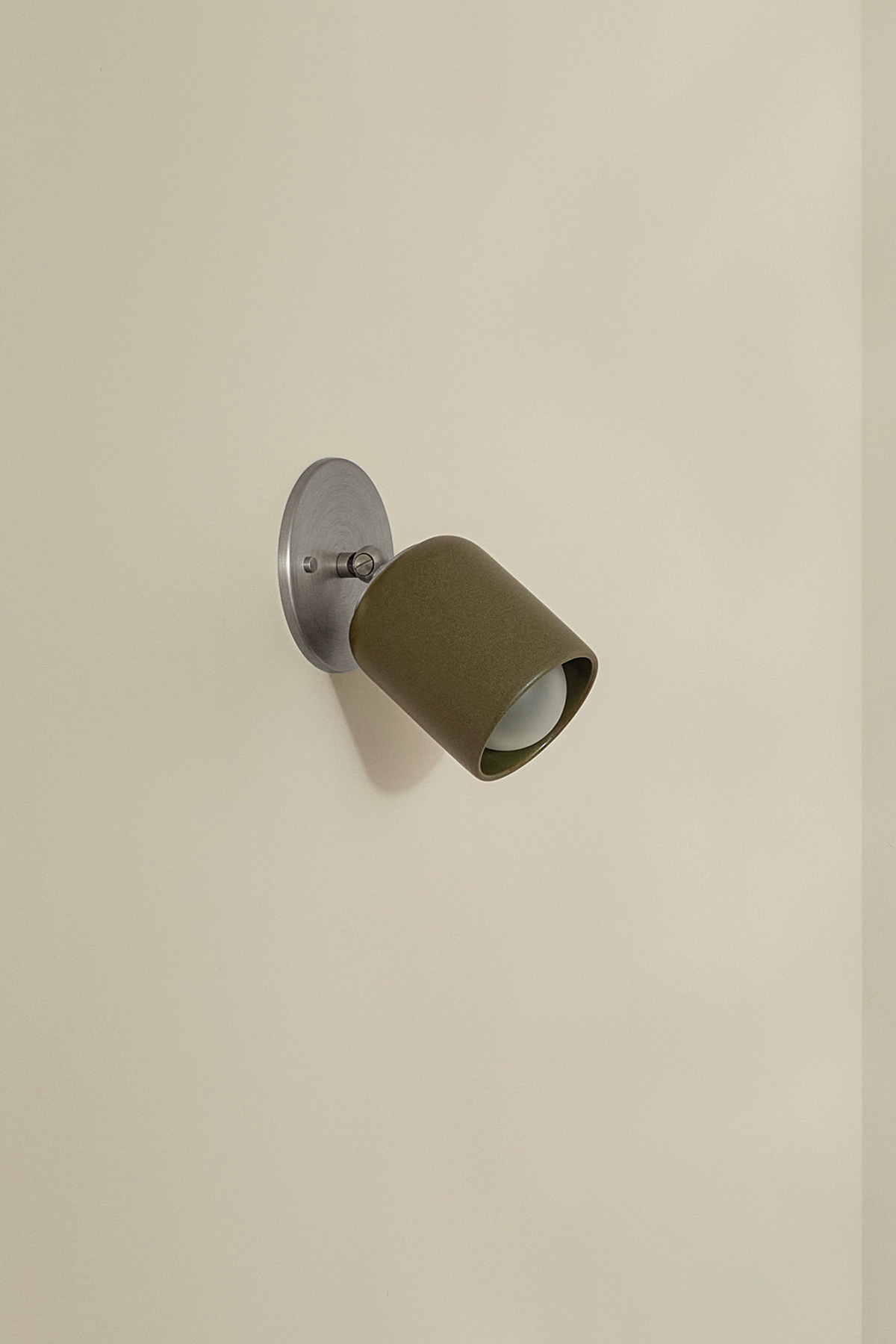 Terra 1 Short Surface Sconce Olive, Brushed Nickel, IP44