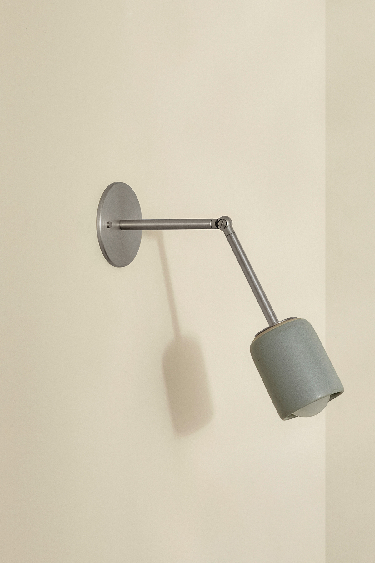 Terra 1 Long Wall Light Fog, Brushed Nickel, IP44